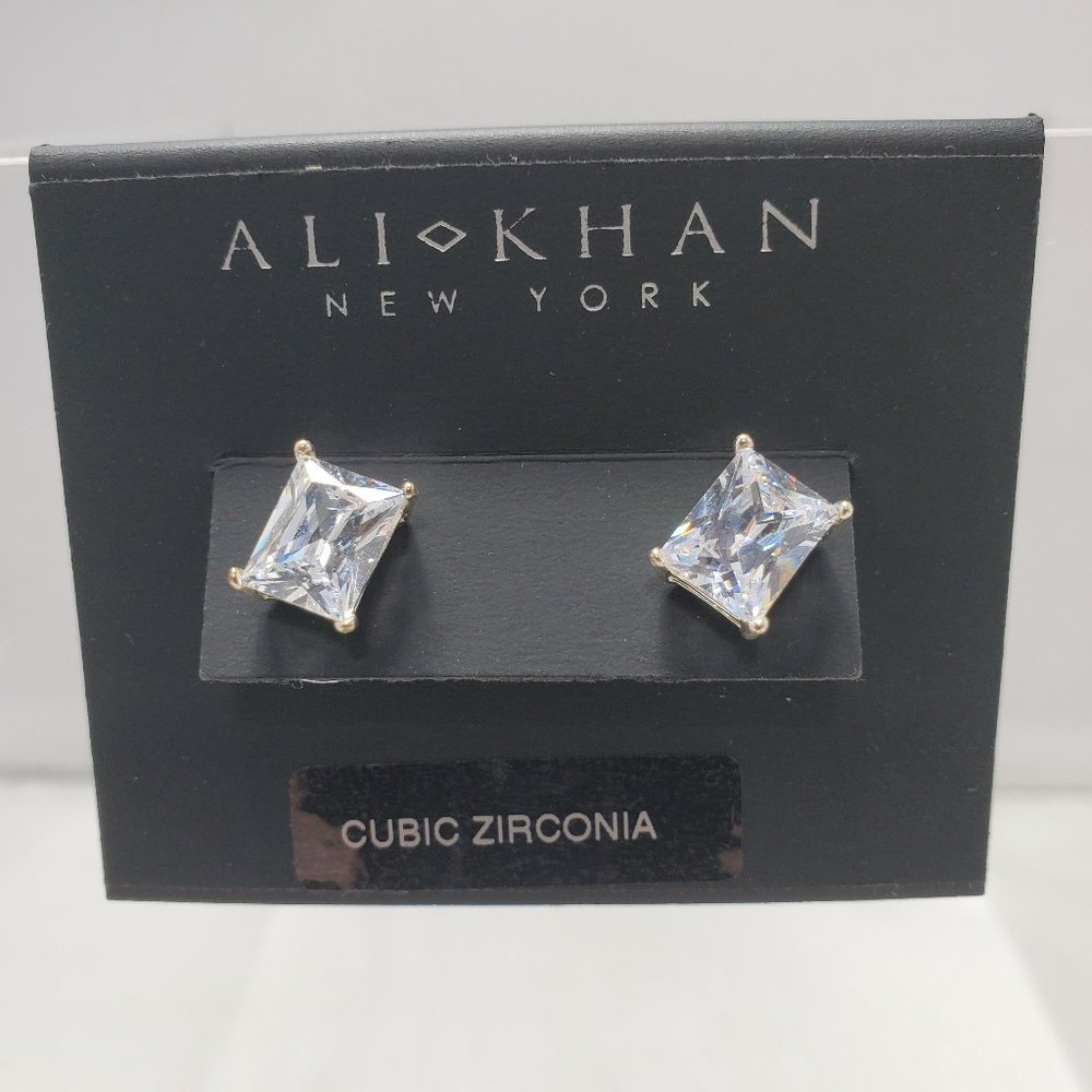 Ali Khan cubic zirconia stud pierced earrings